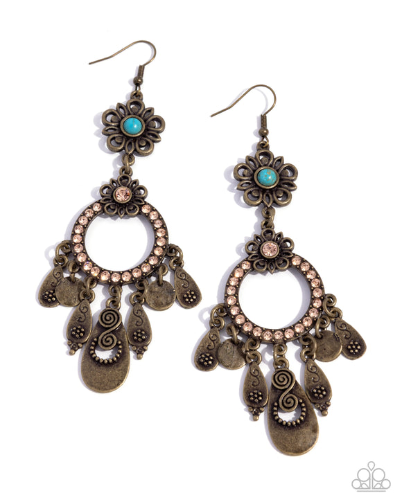 Paparazzi Earring - Majestic Mosaic - Brass