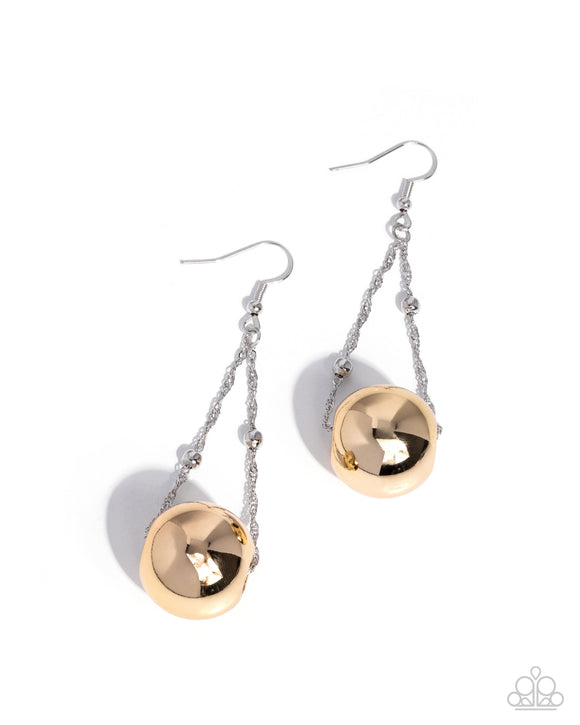 Paparazzi Earring - Edgy Emphasis - Silver