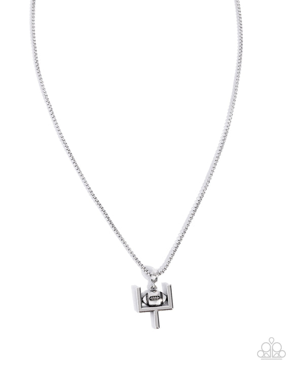 Paparazzi Necklace - End Zone Edge - Silver
