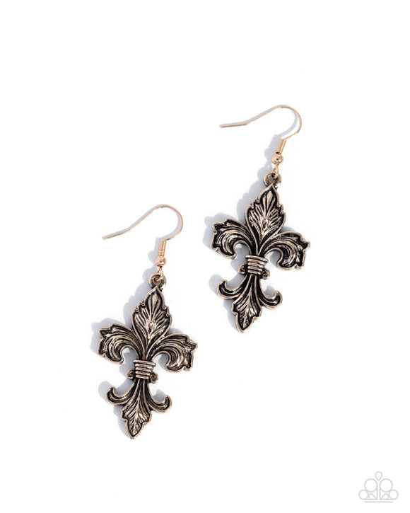 Paparazzi Earring - Fancy Fleur-De-Lis - Gold
