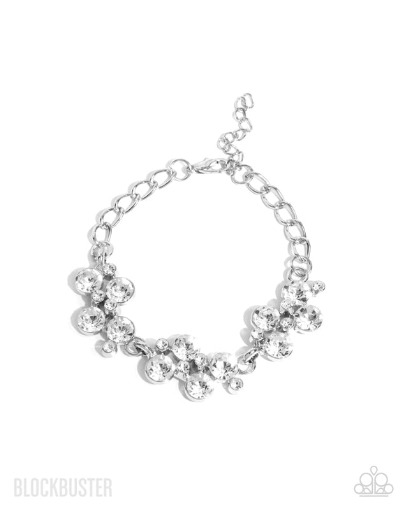Paparazzi Bracelet - Old Hollywood - White