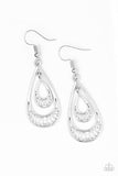 Paparazzi Earring - REIGNed Out - Silver