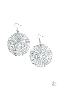 Paparazzi Earring - Ocean Paradise - White