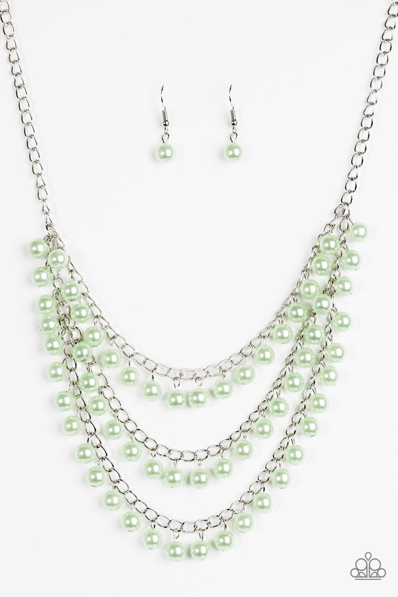 Paparazzi Necklace - Chicly Classic - Green