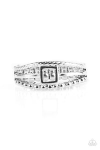 Paparazzi Ring - A Square Deal - Silver