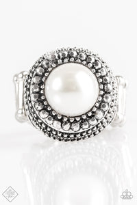 Paparazzi Ring - Bronx Beauty - White