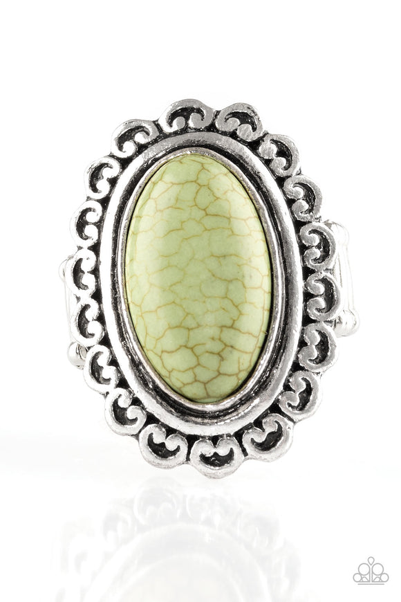 Paparazzi Ring - Madly Nomad - Green
