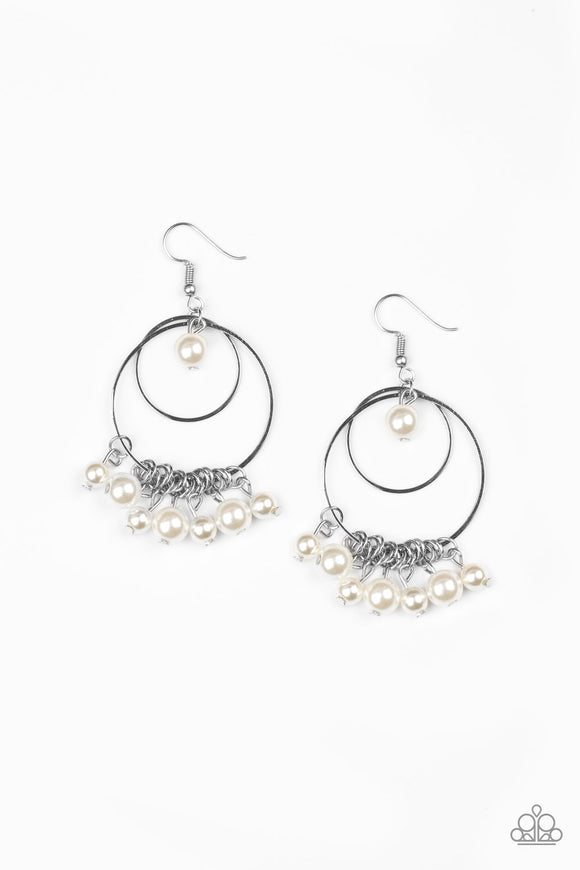 Paparazzi Earring- New York Attraction - White