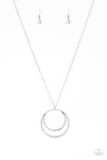 Paparazzi Necklace - Front and Epicenter - White