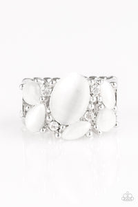 Paparazzi Ring - Modern Moonwalk - White