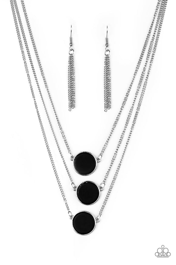 Paparazzi Necklace - CEO of Chic - Black