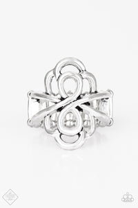 Paparazzi Ring - Ever Entwined - Silver