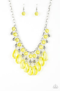 Paparazzi Necklace - Beauty School Drop Out - Yellow