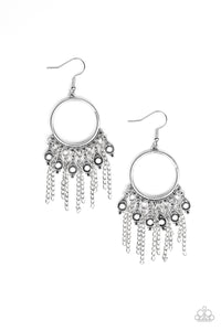 Paparazzi Earring - Very Vagabond - White