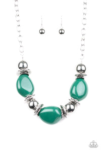 Paparazzi necklace - Vivid Vibes - Green