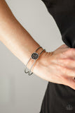 Paparazzi Bracelet - Dial Up The Dazzle - Black