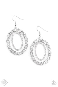 Paparazzi Earring - Deluxe Luxury - White