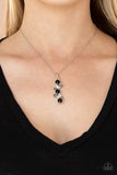 Paparazzi Necklace - Classically Clustered - Black