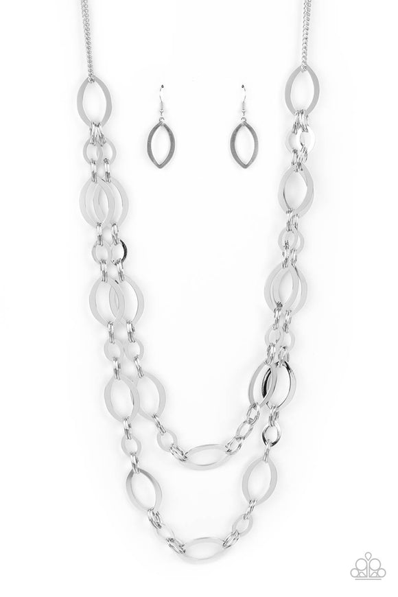 Paparazzi Necklace - The OVAL-achiever - Silver
