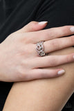 Paparazzi Ring - Melodic Motion - Pink