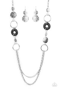 Paparazzi Necklace - Grounded Glamour - Black