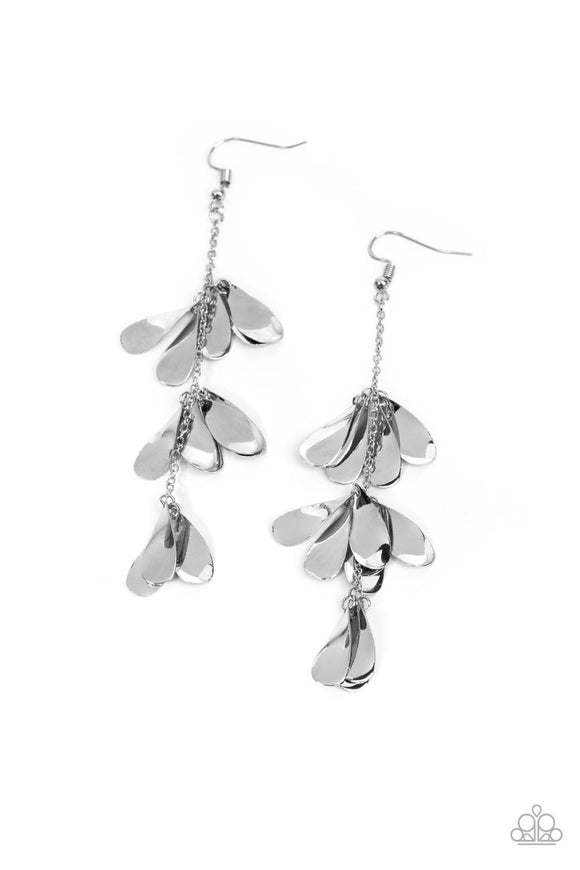 Paparazzi Earring - Arrival CHIME - Silver