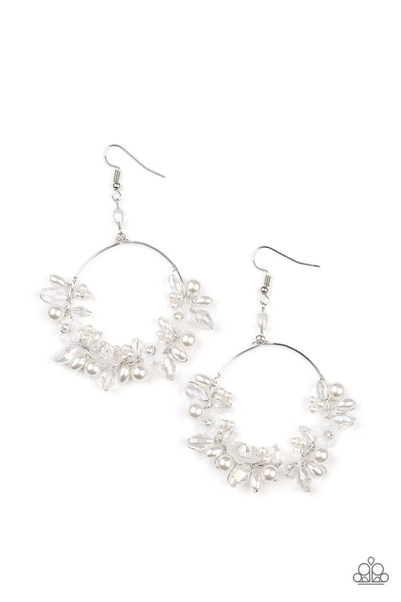 Paparazzi Earring - Floating Gardens - White LOP