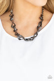 Paparazzi Necklace - METAL of Honor - Black