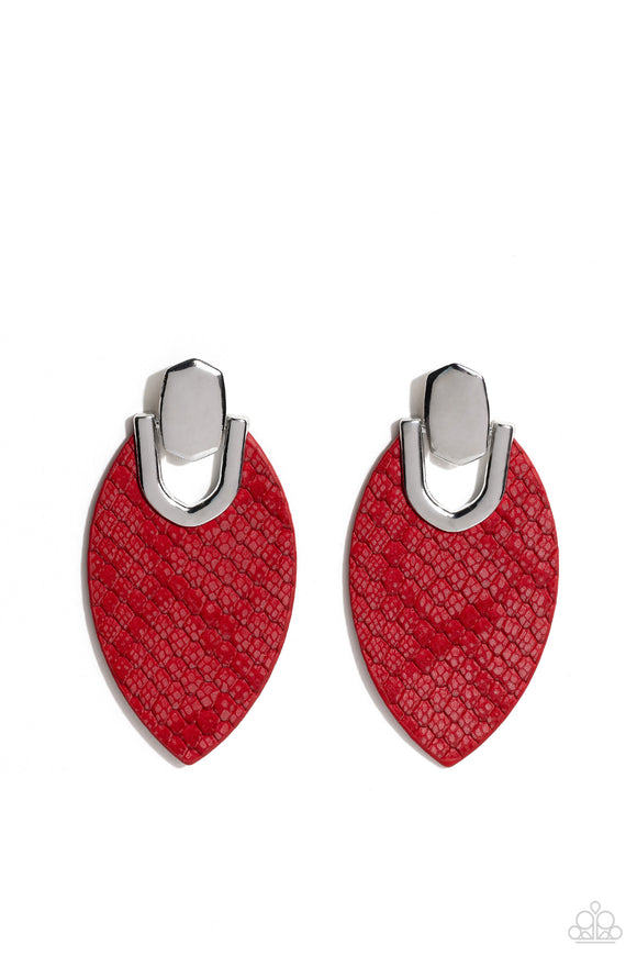 Paparazzi Earring - Wildly Workable - Red