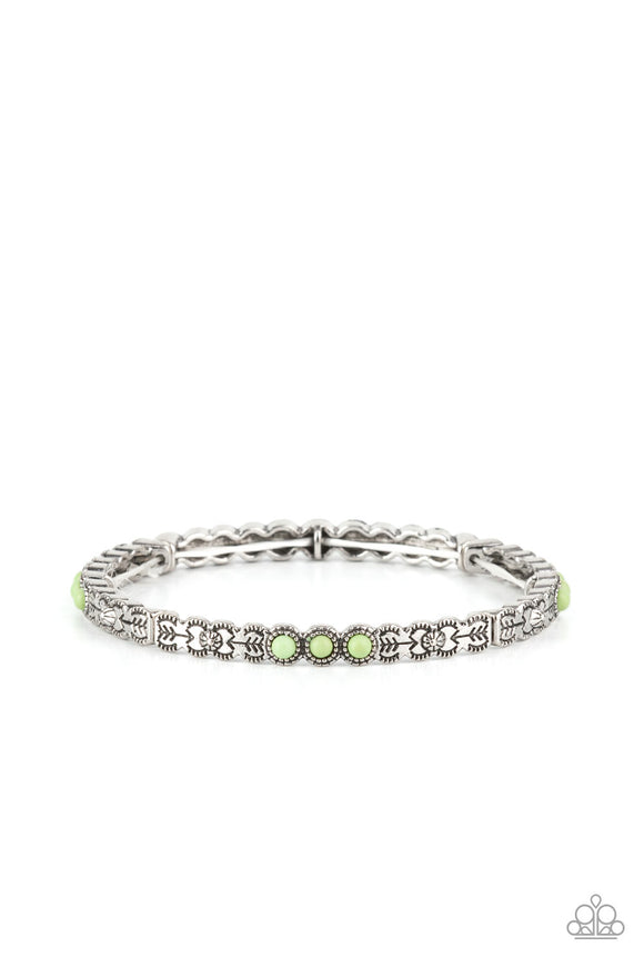 Paparazzi Bracelet - Living In The PASTURE - Green