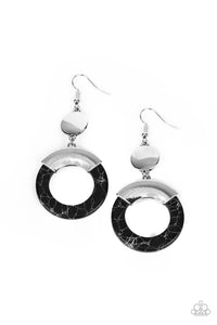 Paparazzi Earring - ENTRADA at Your Own Risk - Black