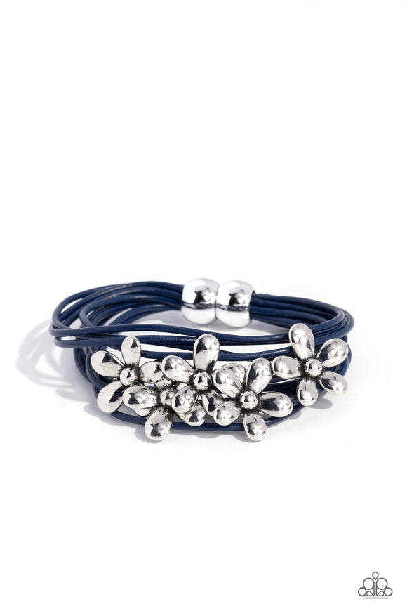 Paparazzi Bracelet - Here Comes the BLOOM - Blue