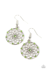 Paparazzi Earring - Springtime Salutations - Green