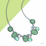 Paparazzi Necklace - Fantasy World - Green