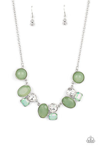 Paparazzi Necklace - Fantasy World - Green