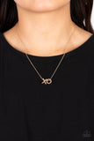 Paparazzi Necklace - Hugs and Kisses - Gold