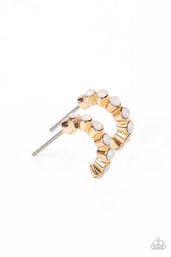 Paparazzi Earring - Carefree Couture - Gold