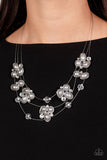 Paparazzi Necklace - Snow Angels - Silver