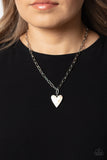 Paparazzi Necklace - Kiss and SHELL - White