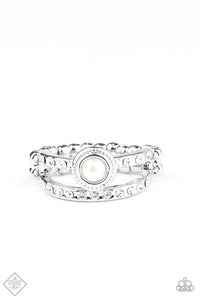 Paparazzi Ring - GLOW Me Away - White
