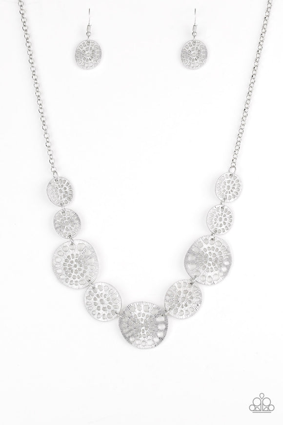 Paparazzi Necklace - Your Own Free Wheel - Silver