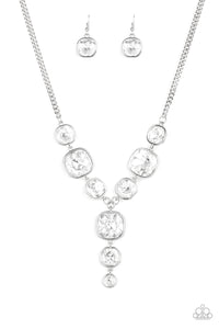 Paparazzi Necklace - Legendary Luster - White