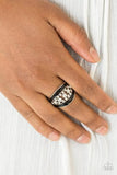 Paparazzi Ring - Trending Treasure - Black